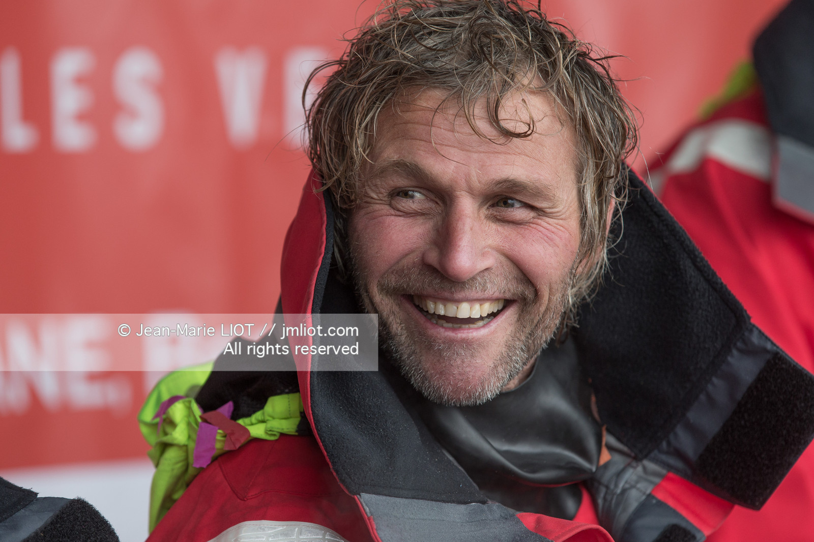 IDEC SPORT- ARRIVEE  RECORD TROPHEE JULES VERNE