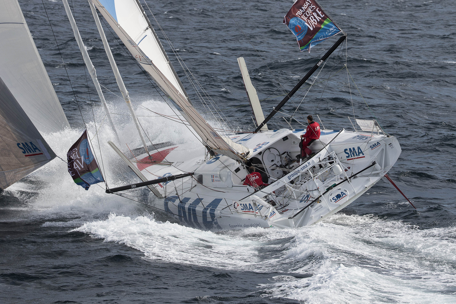 Paul Meilhat et Michel Desjoyeaux à l'entrainement sur IMOCA SMA avant le départ de la Transat Jacques vabre 2015 au départ du Havre et à destination de Itajaï au Brésil..Groix, 16 09 2015, Photo © Jean-Marie LIOT   DPPI.