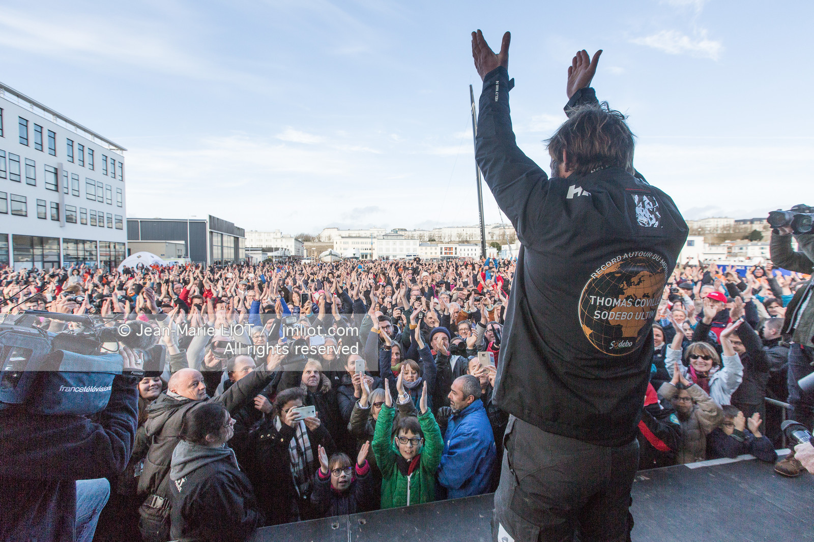 THOMAS COVILLE - RECORD AUTOUR DU MONDE EN MULTICOQUE EN SOLITAIRE 2016