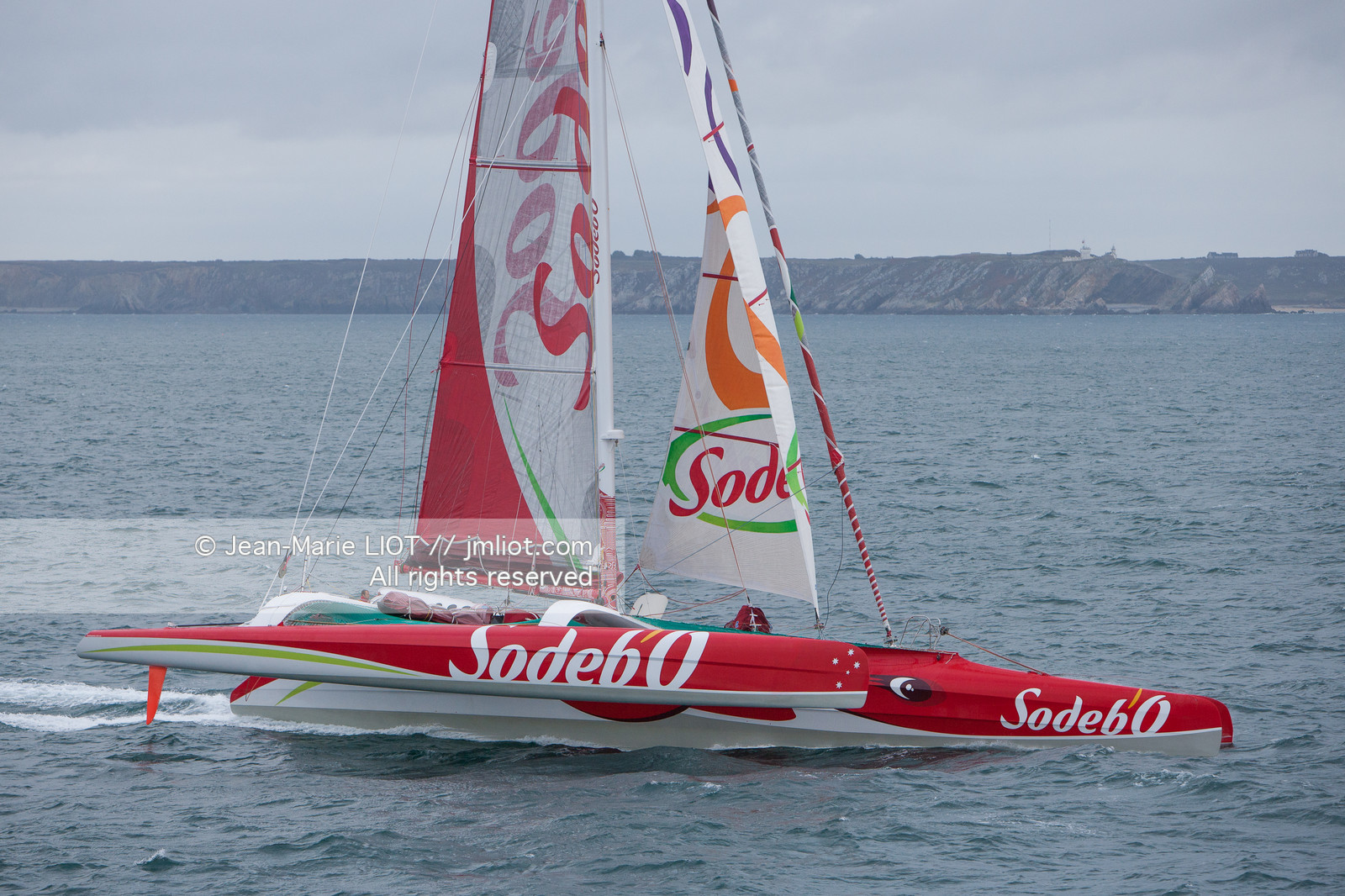 MAXI TRIMARAN SODEBO - THOMAS COVILLE - RECORD TOUR DU MONDE EN SOLITAIRE - 2008..