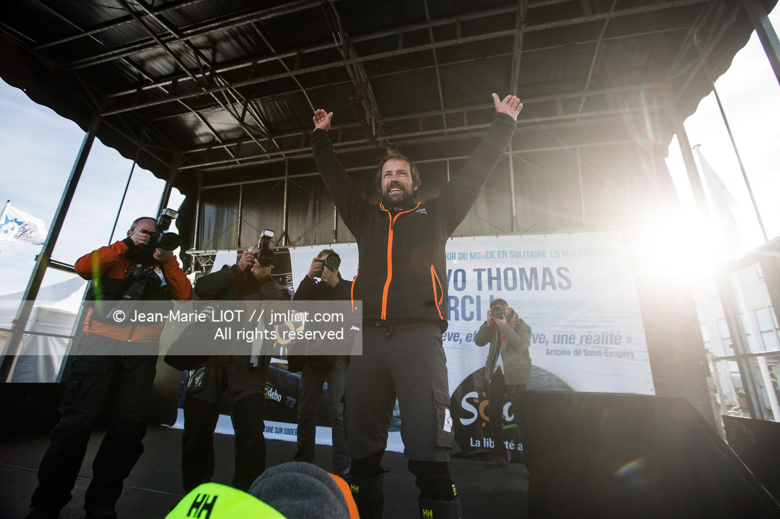 THOMAS COVILLE - RECORD AUTOUR DU MONDE EN MULTICOQUE EN SOLITAIRE 2016