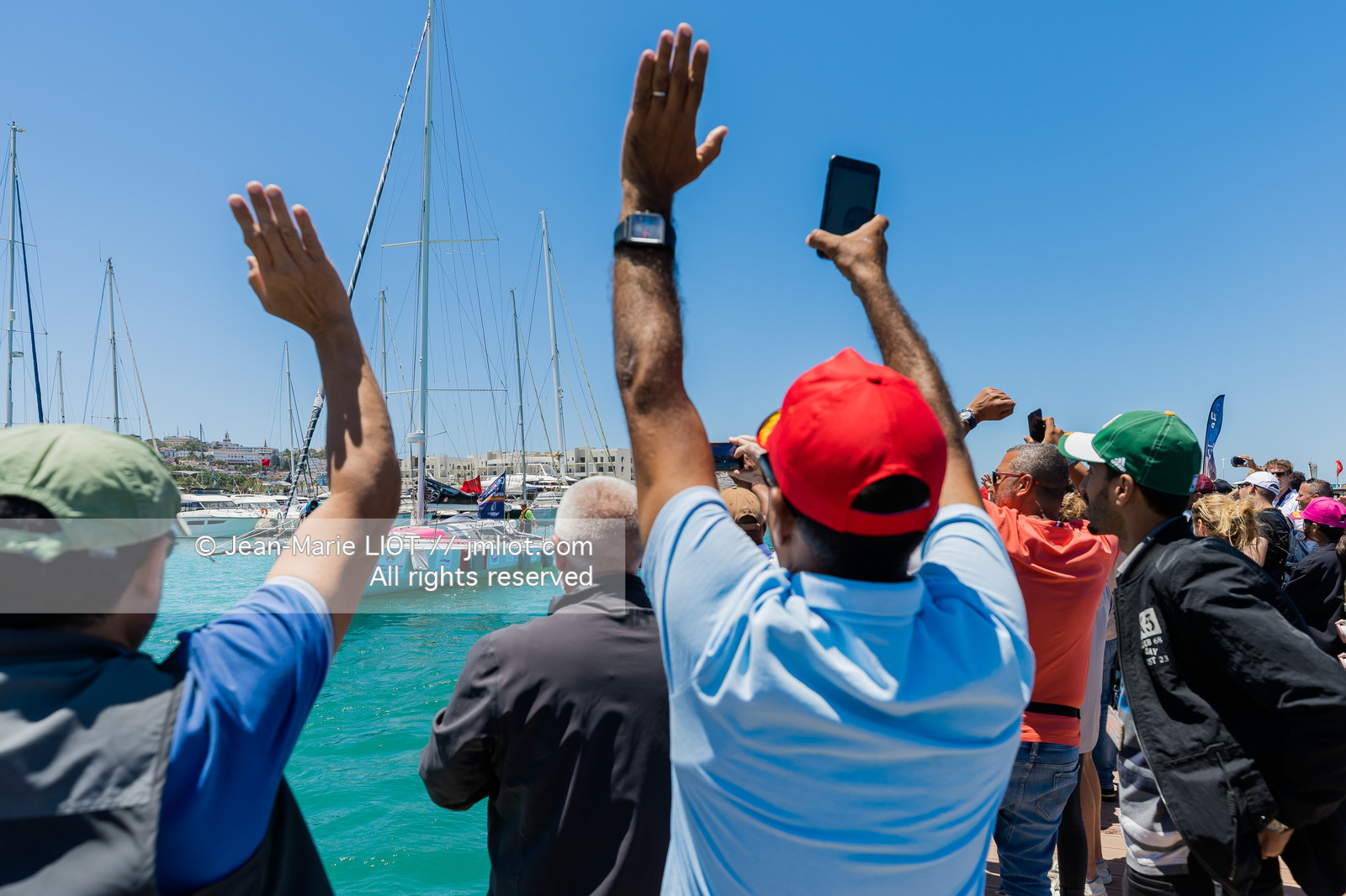 GLOBE40 2022 - START FIRST LEG