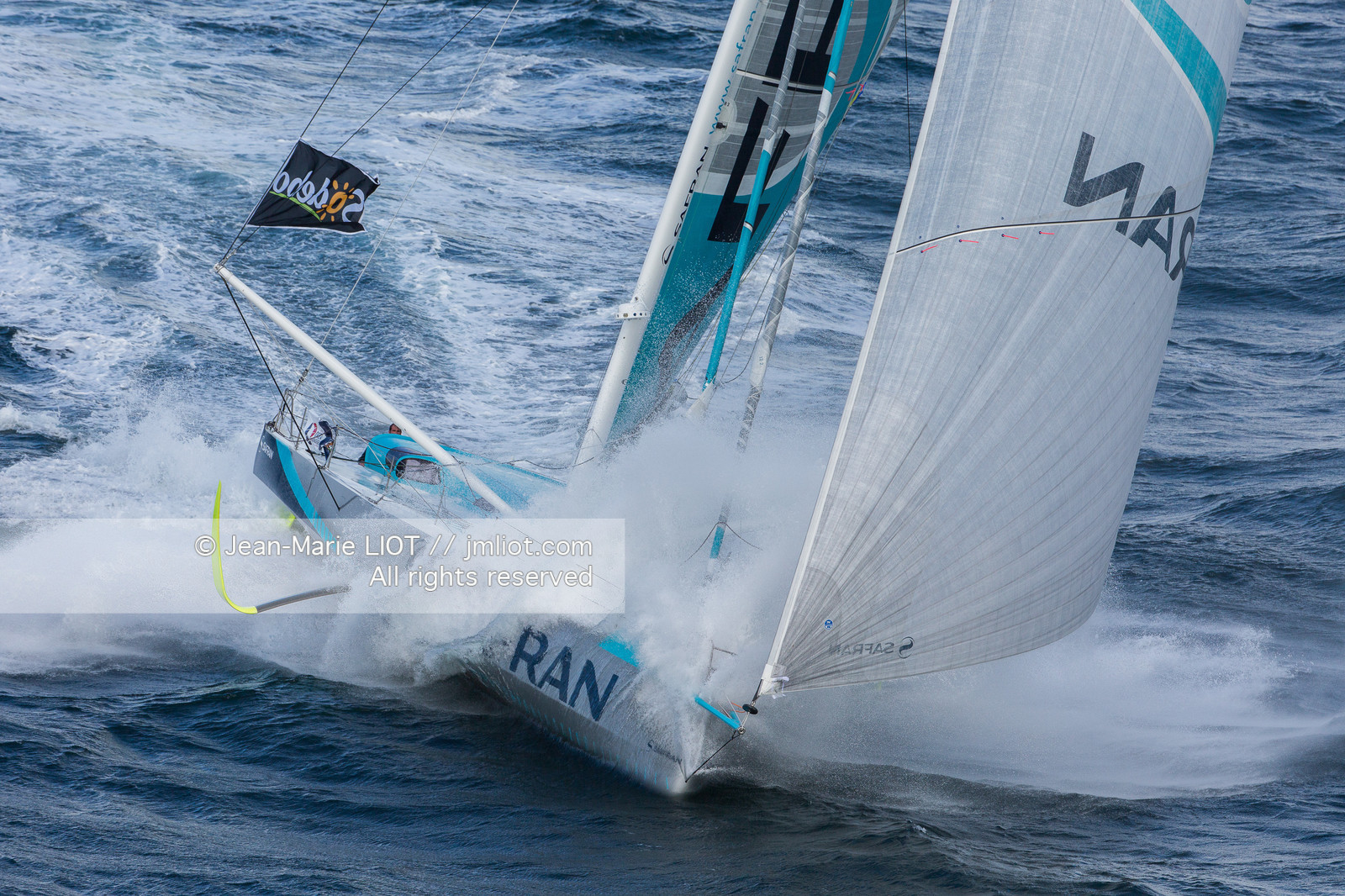 SAILING - SAFRAN - MORGAN LAGRAVIERE