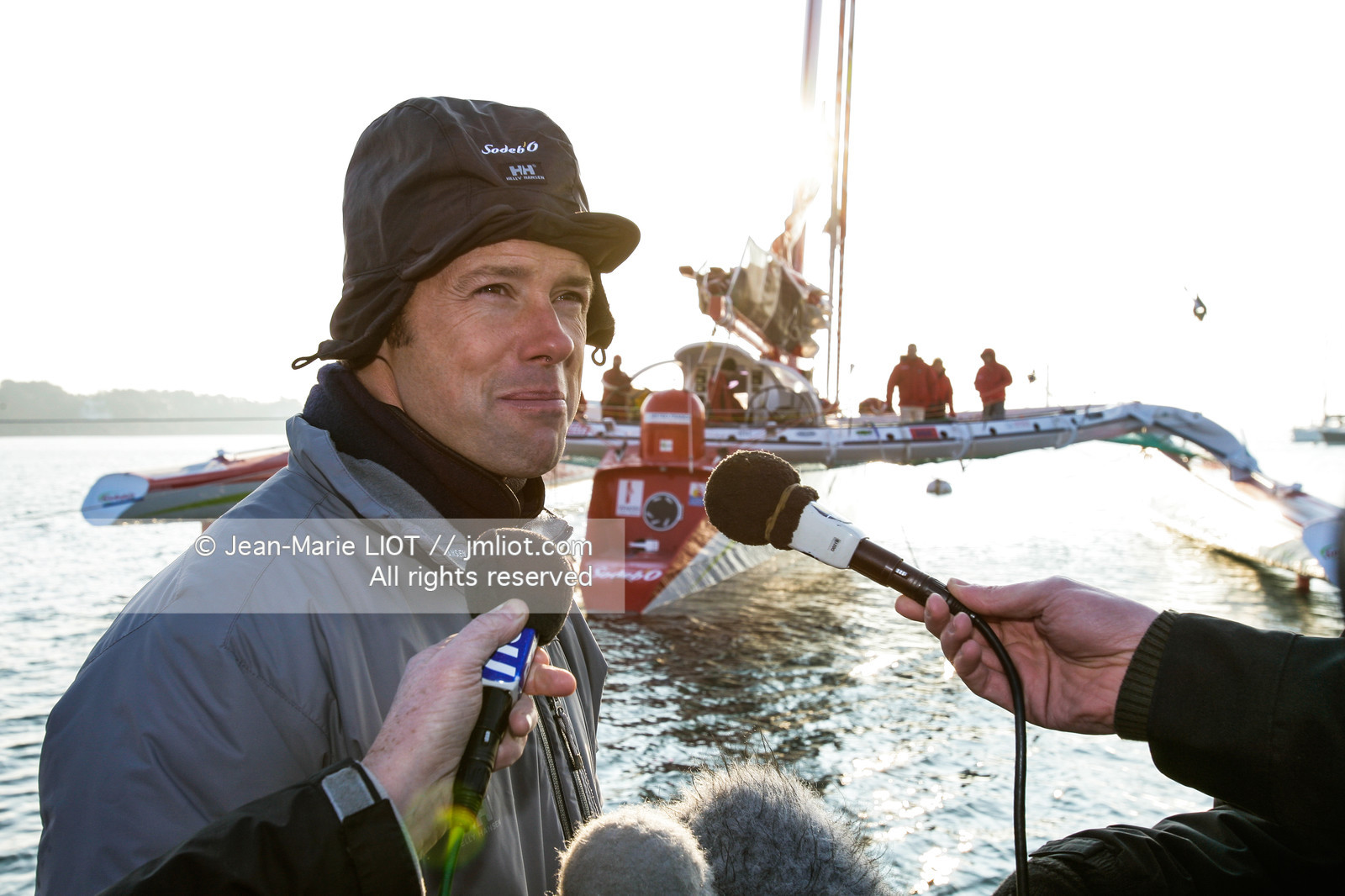 MAXI TRIMARAN SODEBO - THOMAS COVILLE - RECORD TOUR DU MONDE EN SOLITAIRE..