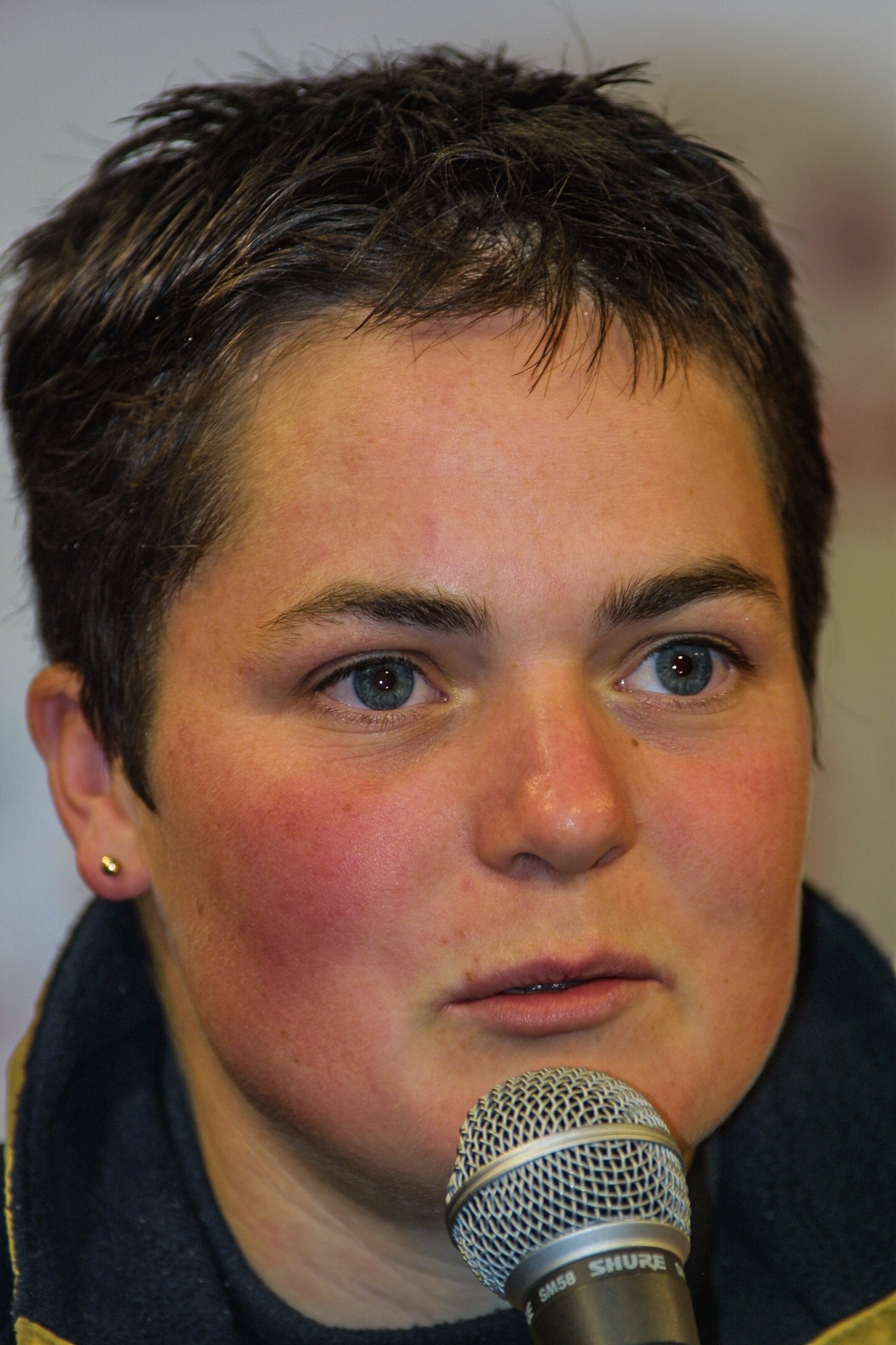 ARRIVEE ELLEN MACARTHUR - 2E