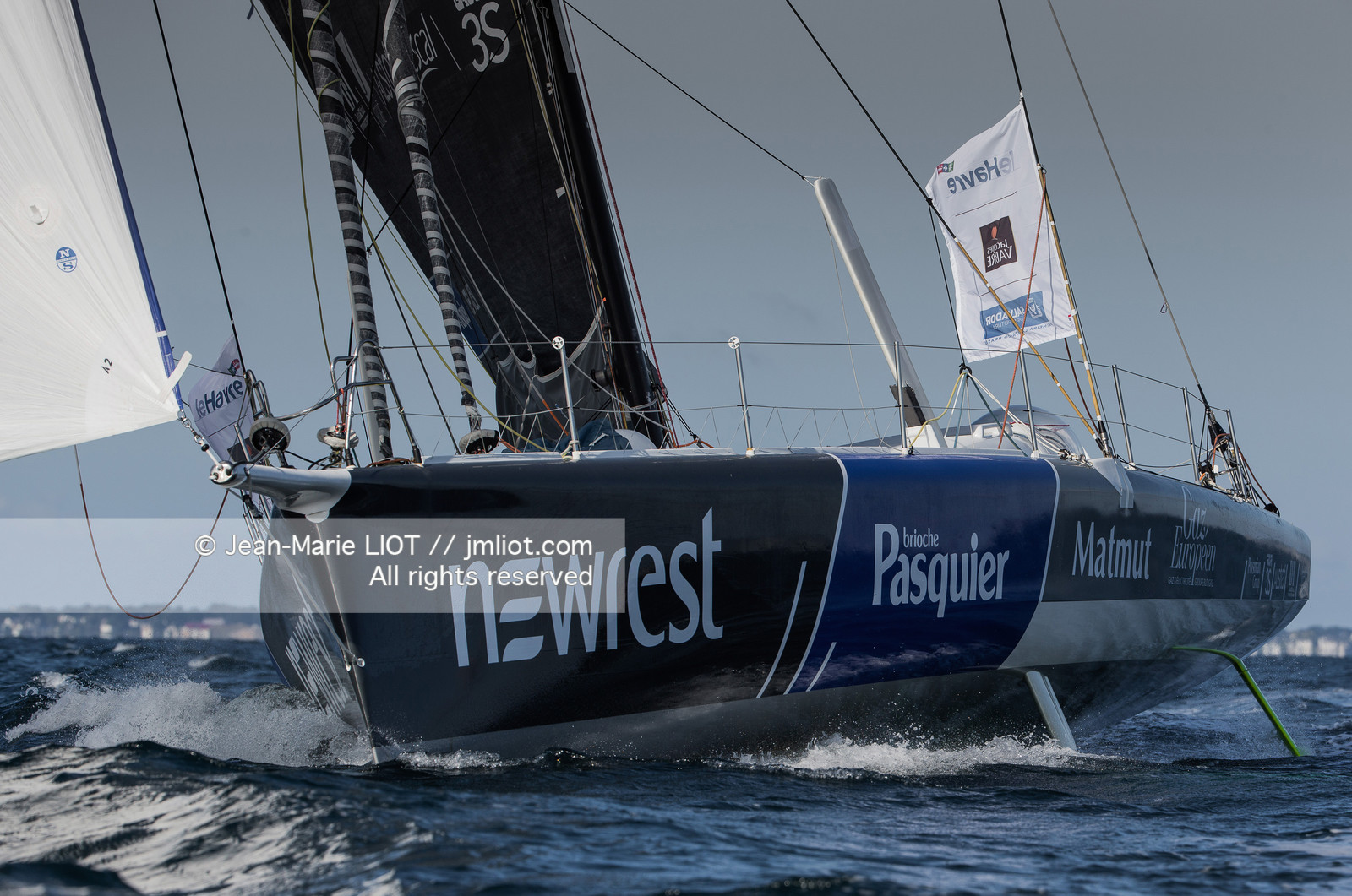 FABRICE AMEDEO - IMOCA NEWREST-BRIOCHE PASQUIER 2017 - TJV