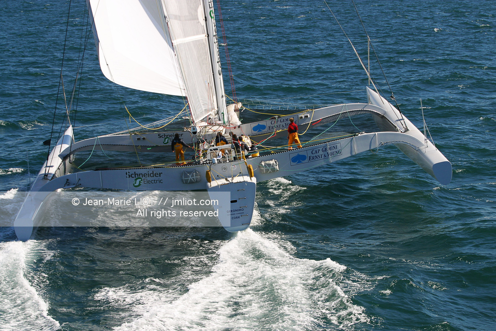 RECORD - TOUR DES ILES BRITANIQUES
