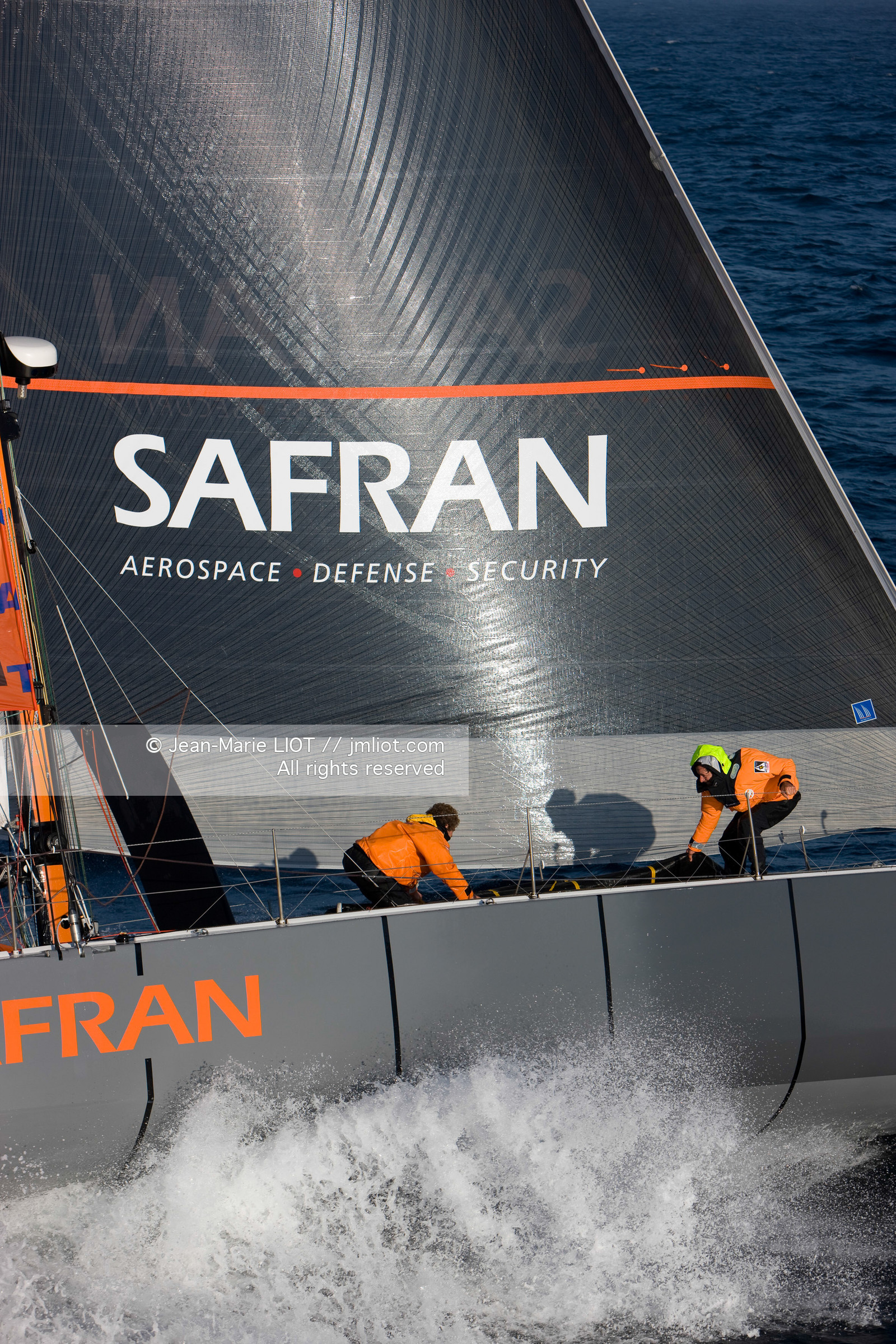 091029SAFRAN_38V9305