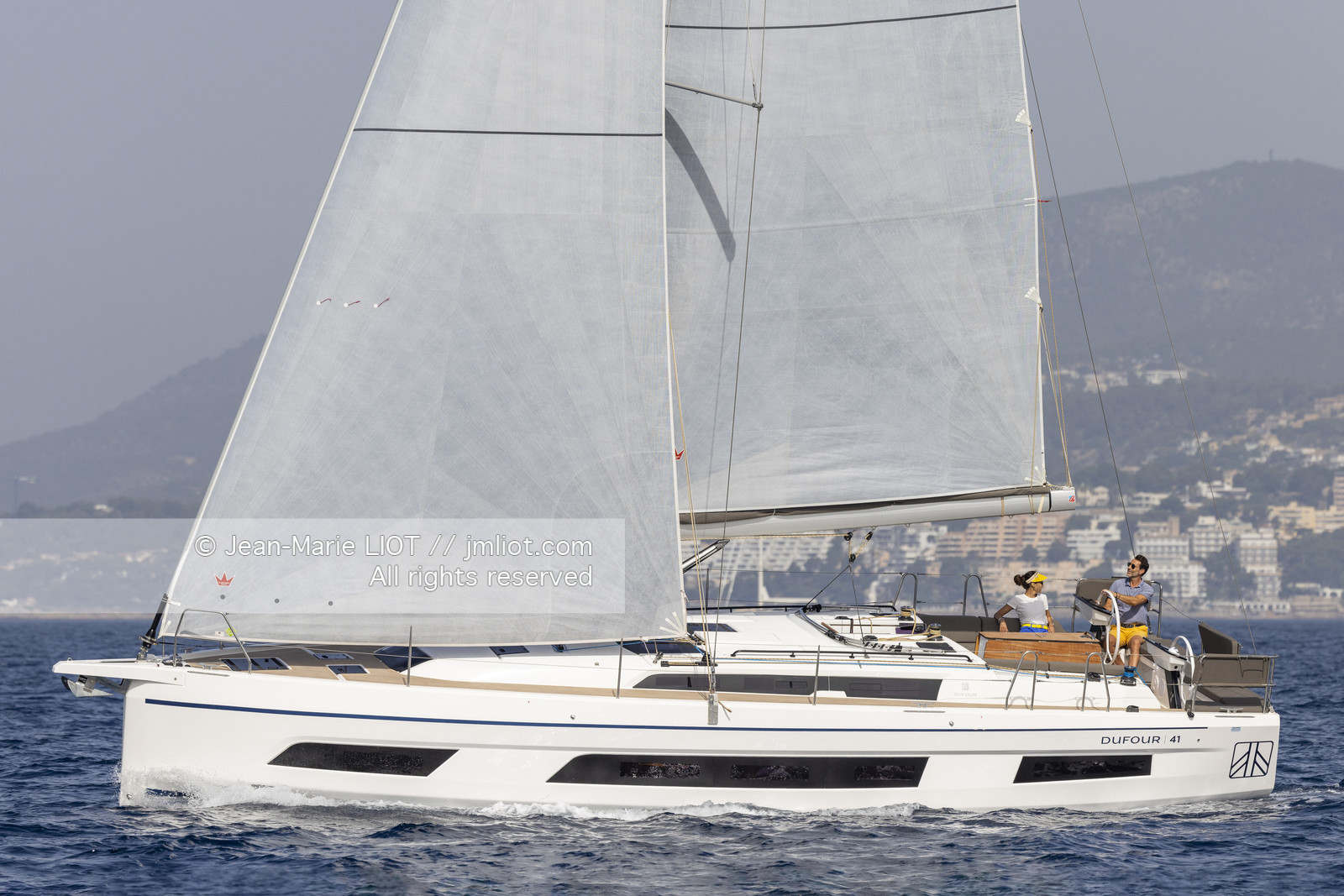 DUFOUR YACHTS 2023 - DUFOUR 41