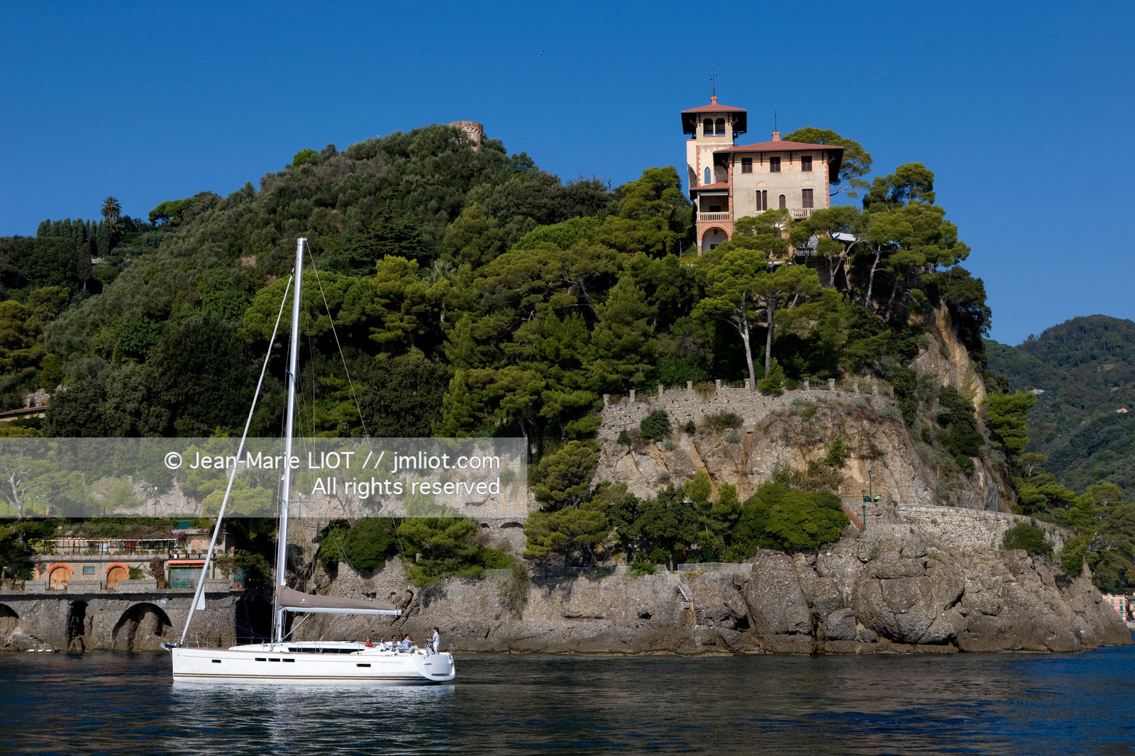 CHANTIER JEANNEAU 2011