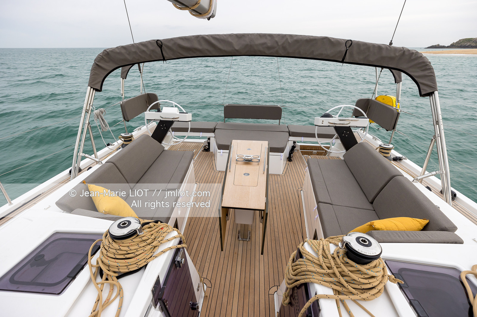 DUFOUR YACHTS - DUFOUR 470