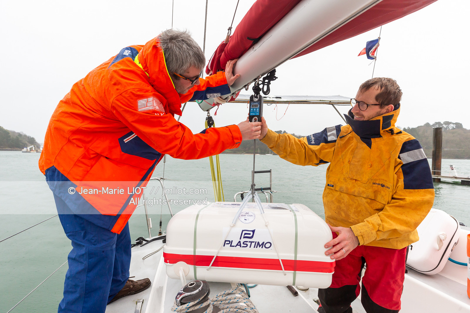 RADEAUX DE SURVIE - COMPARATIF