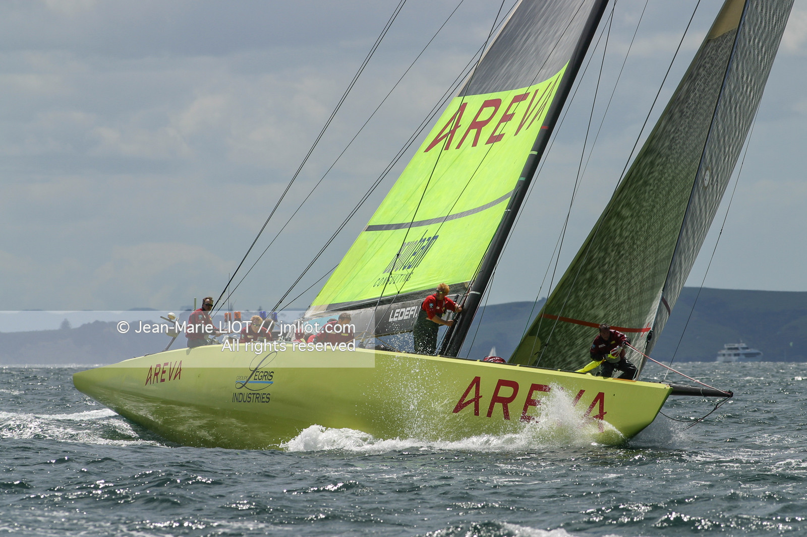 LOUIS VUITTON CUP 2002 - NEW ZEALAND