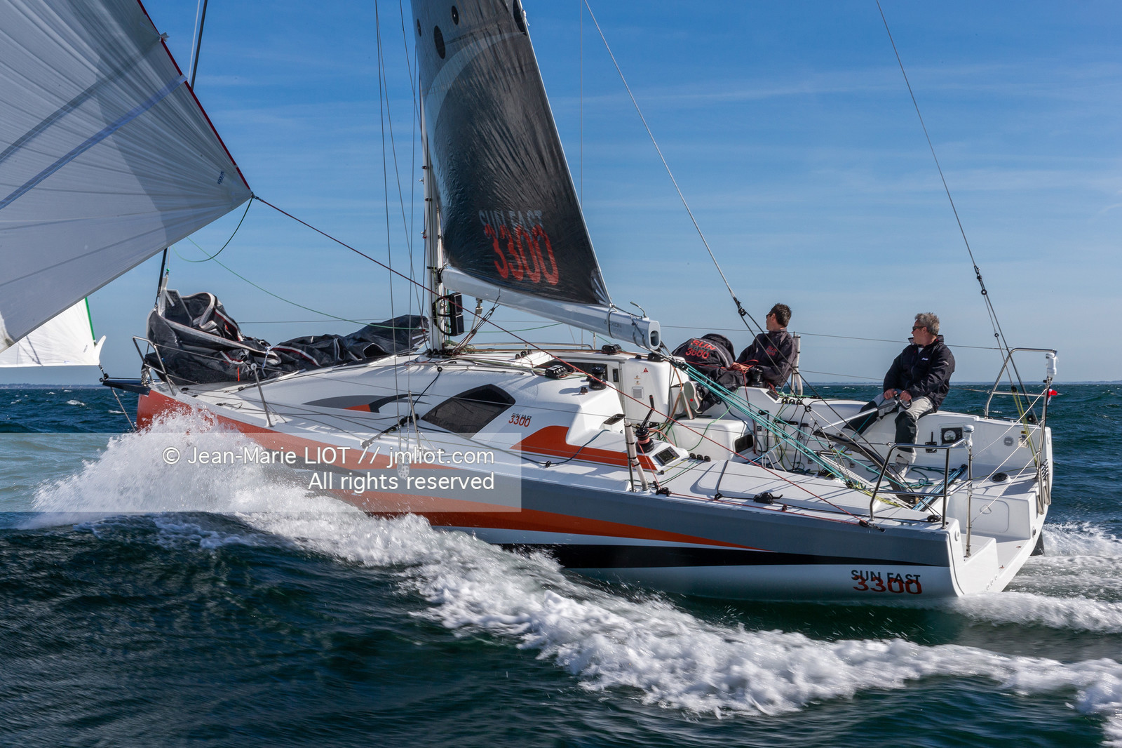 SUN FAST 3300