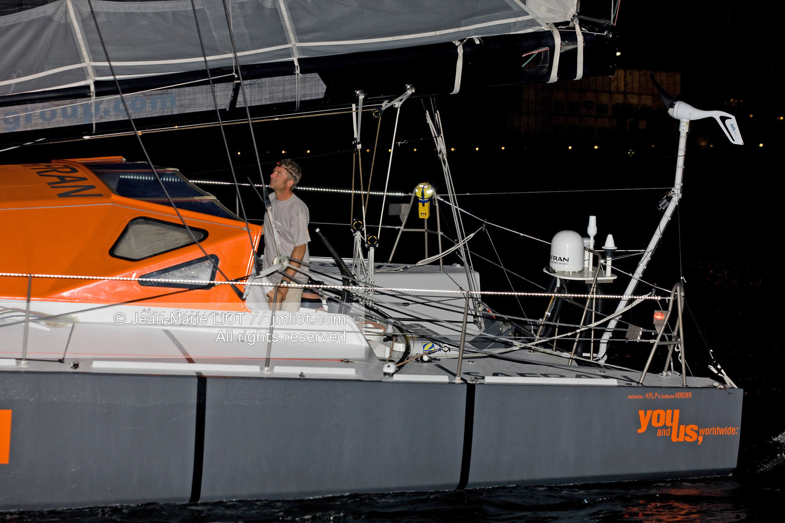 TRANSAT JACQUES VABRE 2011-ARRIVEE SAFRAN.