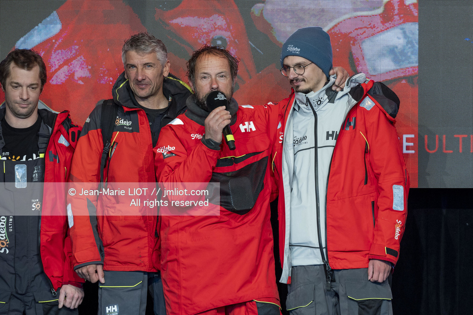 THOMAS COVILLE - ARKEA ULTIM CHALLENGE - ARRIVEE