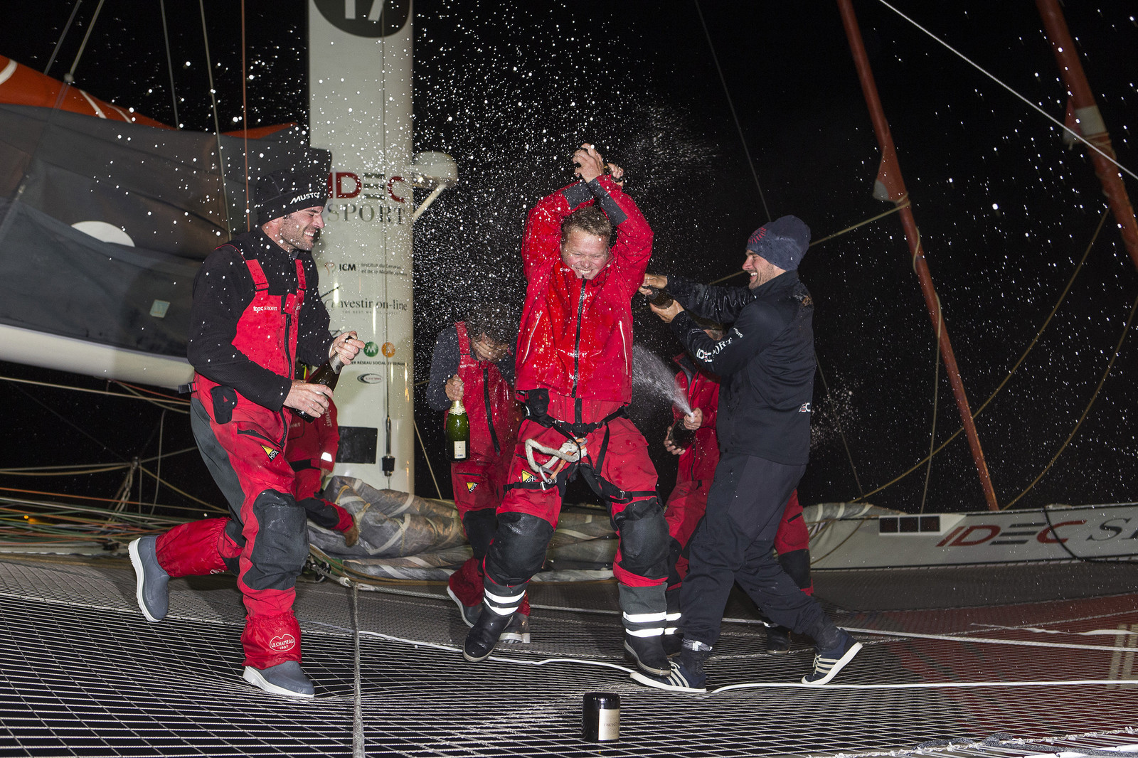 SAILING - IDEC SPORT JULES VERNE TROPHY RECORD ATTEMPT