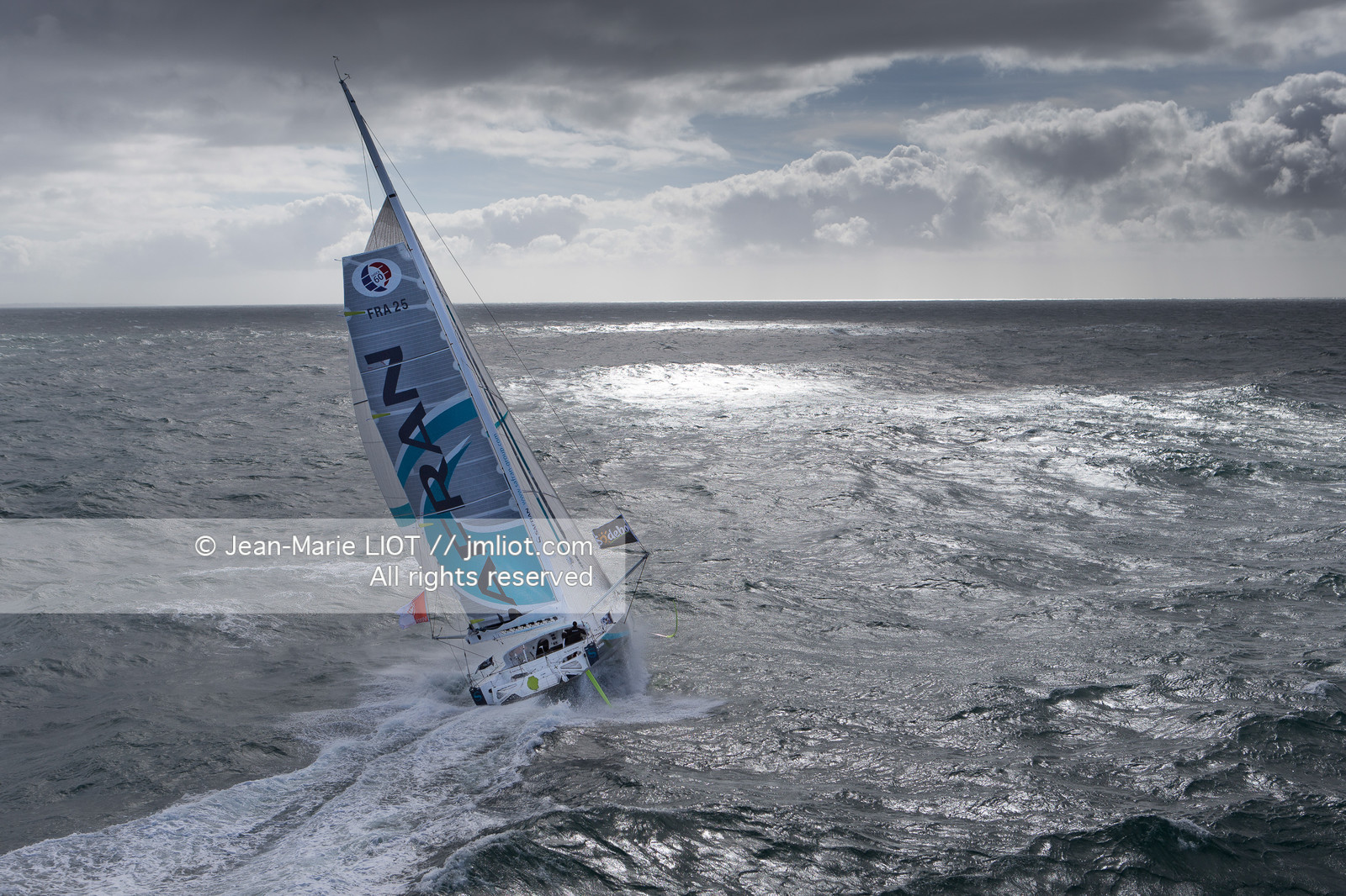 SAILING - SAFRAN - MORGAN LAGRAVIERE